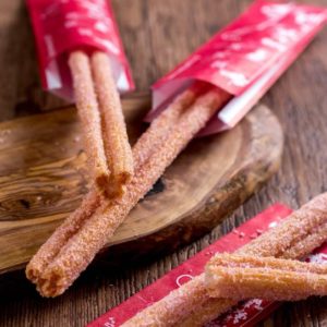 ディズニーランドのチュロスのお店はどこ 値段 味も徹底解説 19最新 Disney Life Fun