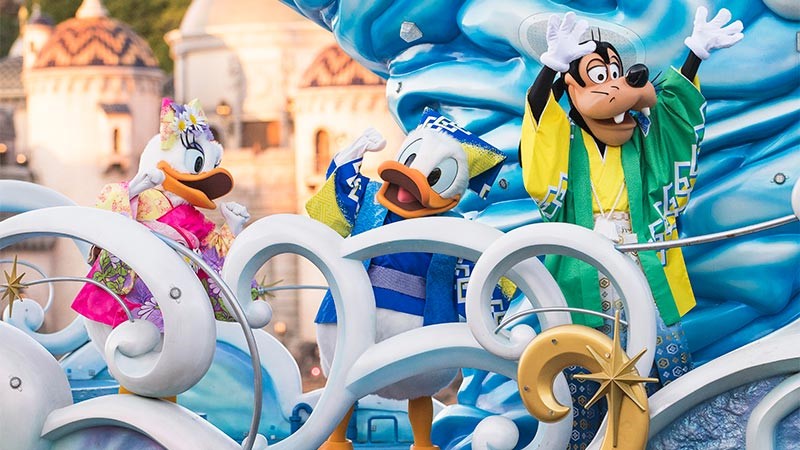 ディズニーランド ディズニーシーのお正月イベントはいつ混雑する Disney Life Fun