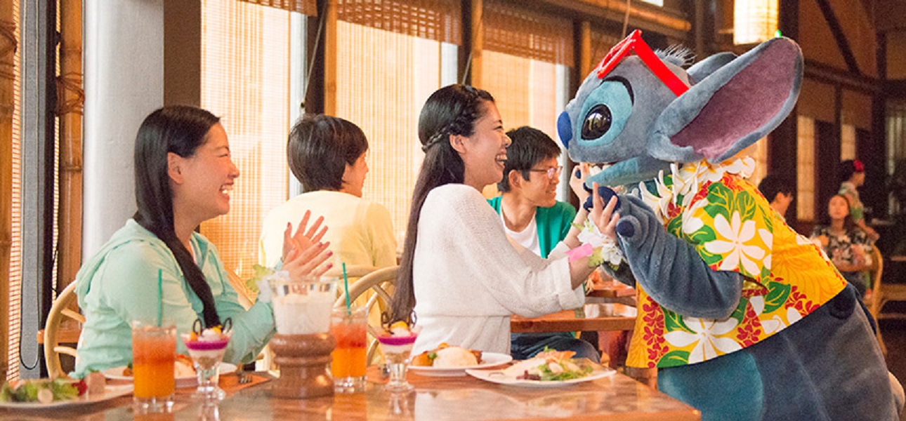 ディズニーランドのショーレストランとは 予約方法や予約するコツ 値段を紹介 Disney Life Fun
