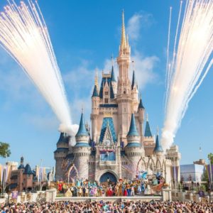 トレイ クローバーの声優は鈴木崚汰 経歴 作品 彼女まとめ ディズニーツイステ Disney Life Fun